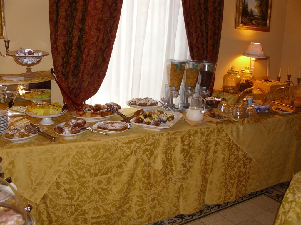 Hotel Del Centro 3*